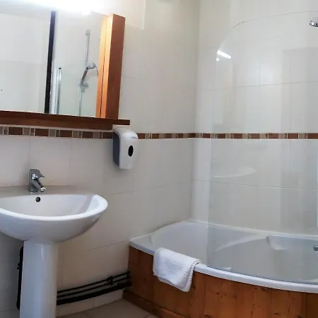 Aalborg فندق لو دوز آلب